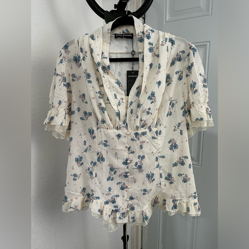 Scarlet Darkness Top size XL